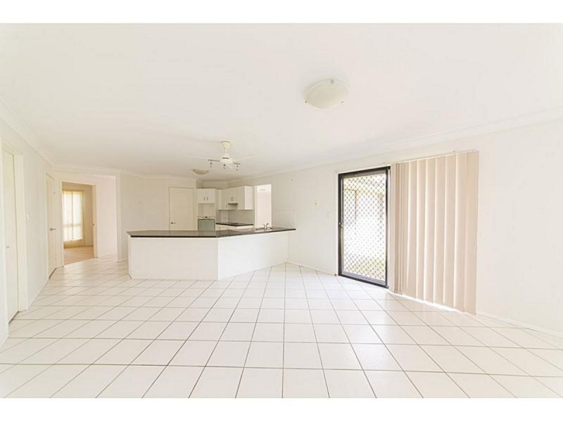 30 Connemara Drive, Kawana QLD 4701